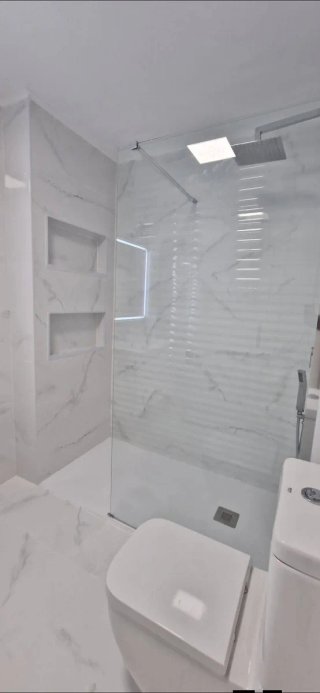 Servicio de Reformas de Baño / Bathroom Renovation