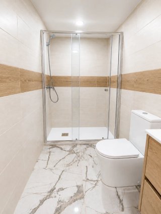 Servicio de Reformas de Baño / Bathroom Renovation