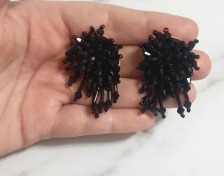 Pendientes negro