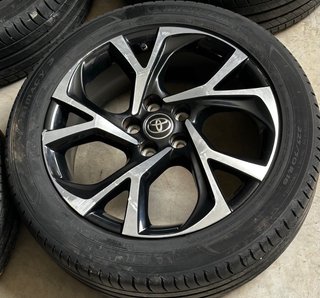 Llantas Toyota C-HR 18 pulgadas
