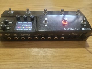 Line 6 HX Stomp XL Multiefectos Guitarra
