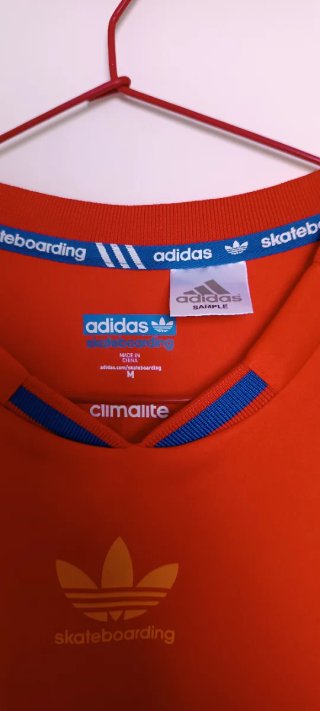 Camiseta Adidas Skateboarding x Western Edition
