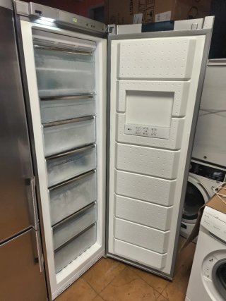 Congelatore verticale Bosch NoFrost AAA