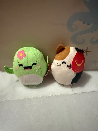 Muñecos McDonald's Cactus y Gato