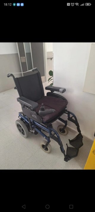 Silla de ruedas eléctrica + otra de regalo
