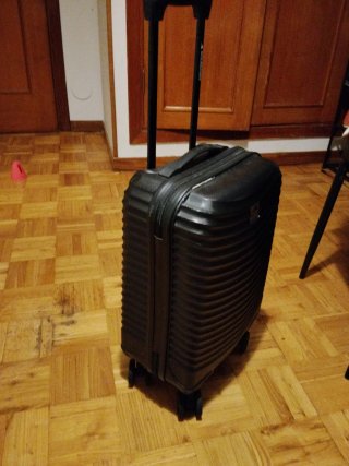 Maleta para viajes en avión