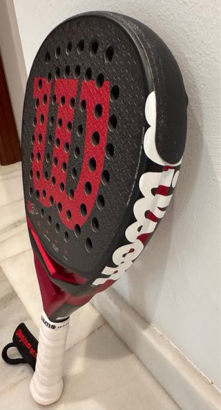 Pala Pádel Wilson Bela v3 - Como NUEVA