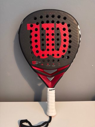 Pala Pádel Wilson Bela v3 - Como NUEVA