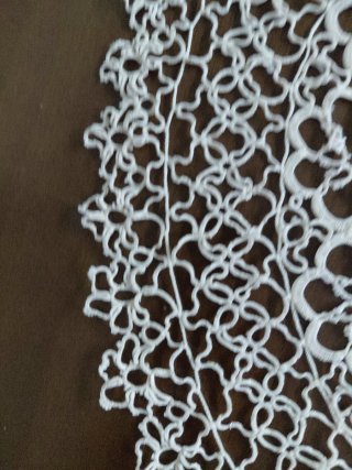 Tondo chiacchierino fatto a mano beige cm63