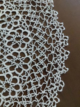 Tondo chiacchierino fatto a mano beige cm63