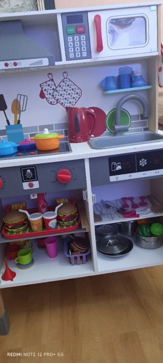 Cocinita de juguete infantil