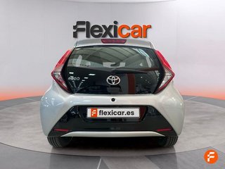 Toyota Aygo 1.0 70 x-play