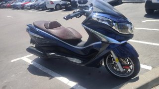 Piaggio X10 500cc Maxi Scooter Azul