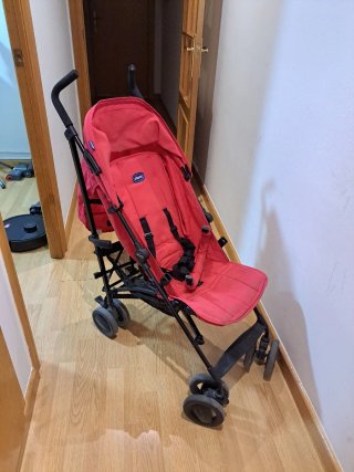 Carro de paseo rojo Chicco