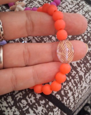 Lote 3 braccialetti gomma con perline
