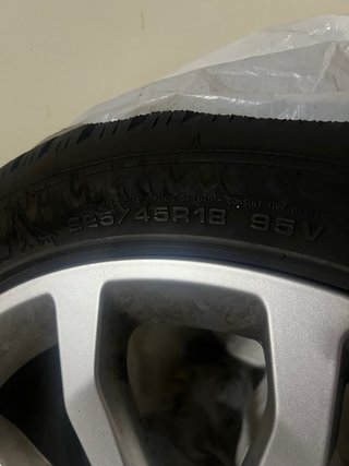 Llantas Audi S line 18” + neum. invierno