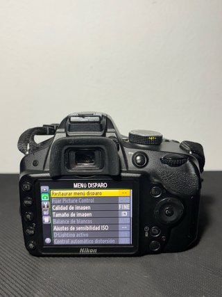 Pack Cámara Nikon 3200 con accesorios