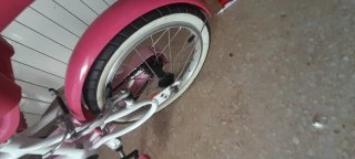 Bicicleta infantil rosa para niña