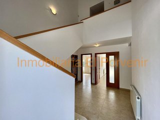 Chalet en alquiler en El Vedat - Santa Apolonia en Torrent