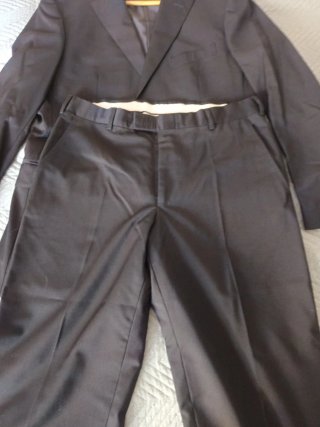 Traje Zegna Azul Marino Hombre talla M.
