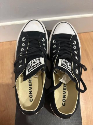 Zapatillas Converse Talla 37.5-38 Negras