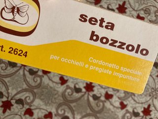 Scatola 10 rocchetti filo seta n. 360
