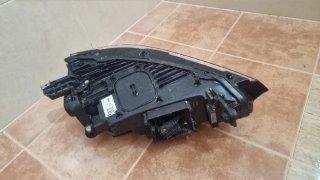 Faro Izquierdo Volkswagen Passat B8 /90064950