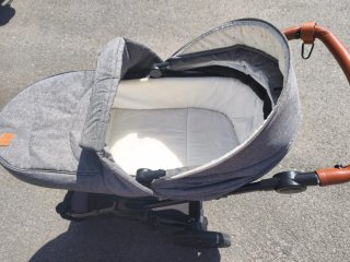 Carro de paseo Kinderkraft + sacaleches de regalo