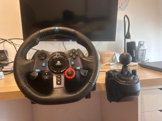 Volante Logitech G29 con pedales