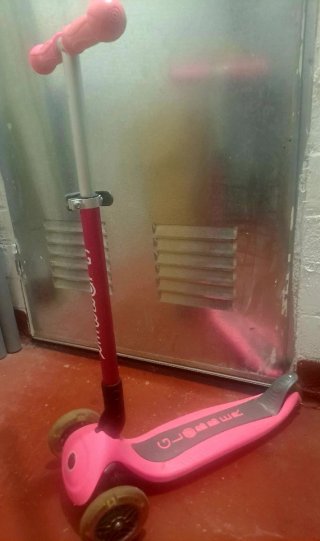 Patinete Globber 3 Ruedas con Luces