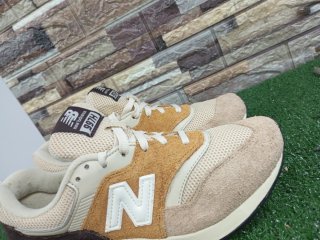 Scarpe New Balance Uomo Beige/Marrone