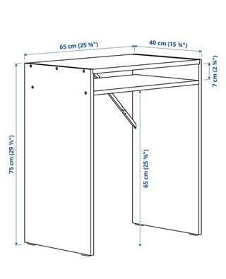 Escritorio Ikea con Silla Negra