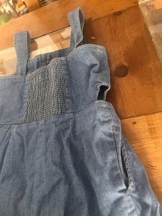 Mono vaquero Zara niña talla 6 años