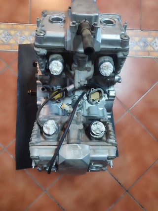 Motor Honda VF750C Magna 1995