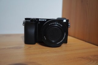 Cámara Sony A6000 + Lente 16-50mm