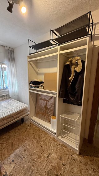 Armario IKEA PAX de 2 módulos con pantalonero
