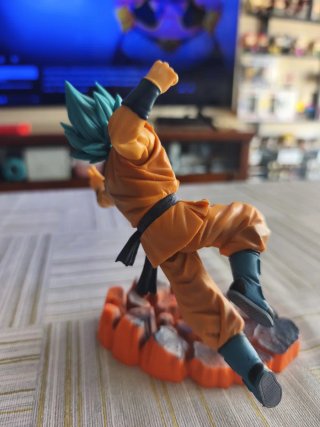 Figura Goku SSJ Blue