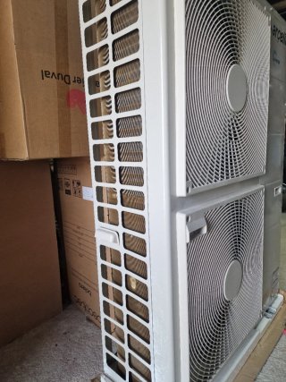 Unidad Exterior Aire Acondicionado Arçelik 12000Fr
