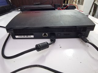 PlayStation 3 Slim 320GB Negra EN BUEN ESTADO