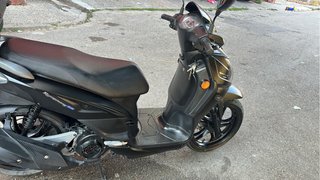 SYM Symphony SR Scooter Negra
