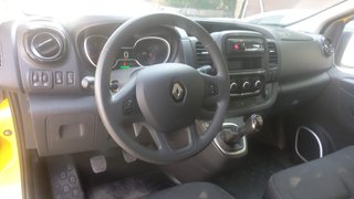 RENAULT TRAFIC L2 LARGO 6 PLAZAS