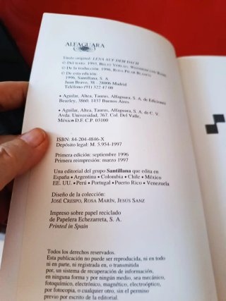 Lena en el tejado.Libro Juvenil