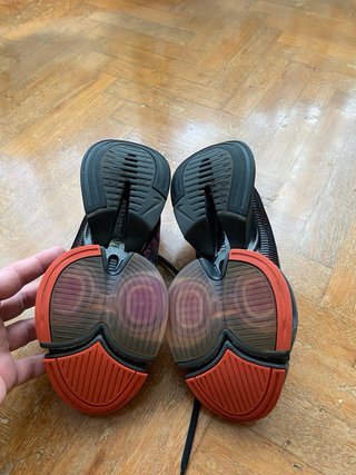 Zapatillas Nike Superrep Negras y Rojas