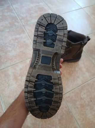 Botas de piel marrones
