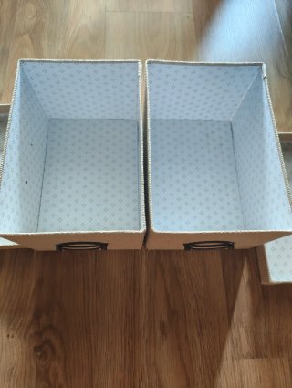 Caja Kvarnvik beige con tapa