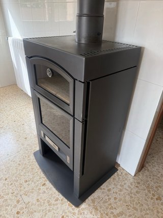 Estufa de leña Kli2 con horno