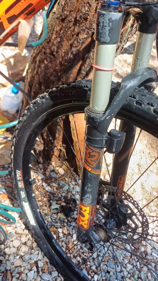 Ghost Carbono S-Fox 32