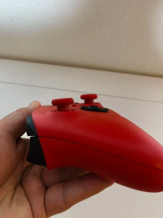 Mando Xbox Series X Rojo Edicion