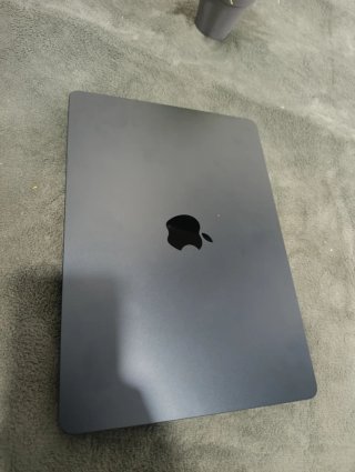 MacBook Air M3 2024 16gb 512gb