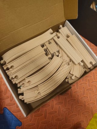 Set tren madera varios juegos + vías